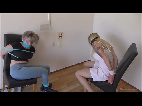 ❤️ Ulikhoboka / ubotshwe kwaye uvale umlomo / intombazana ekubandezelekeni ️  kwi-xh.fuxporn-com.ru ️❤